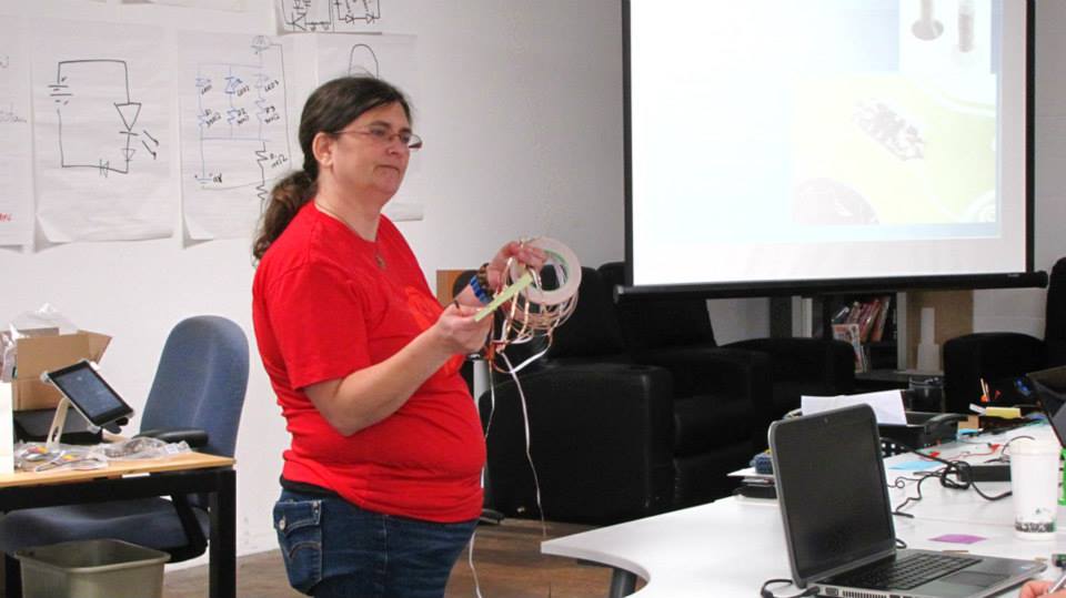 Fab Lab San Diego Wearables Workshop. Credit: Carol Willing